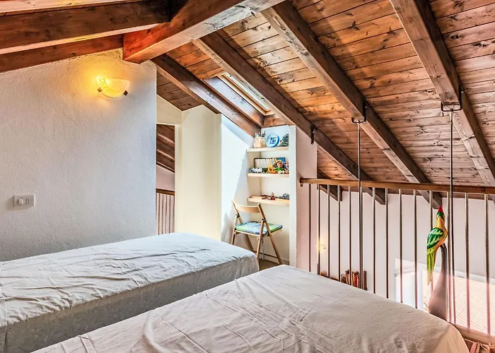 Laghina By Interhome Daire
